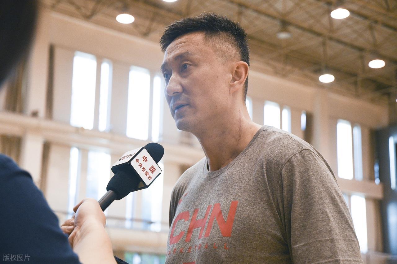 AG官网-李春江儿子谈CBA重磅交易，广东并非最大赢家，存两大隐患引担忧