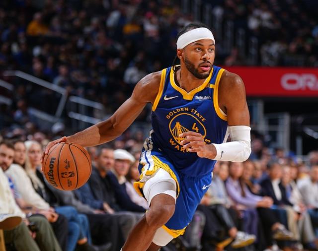 AG官网-希尔德锋芒不再 勇士二阵容的牛劲哪去了？